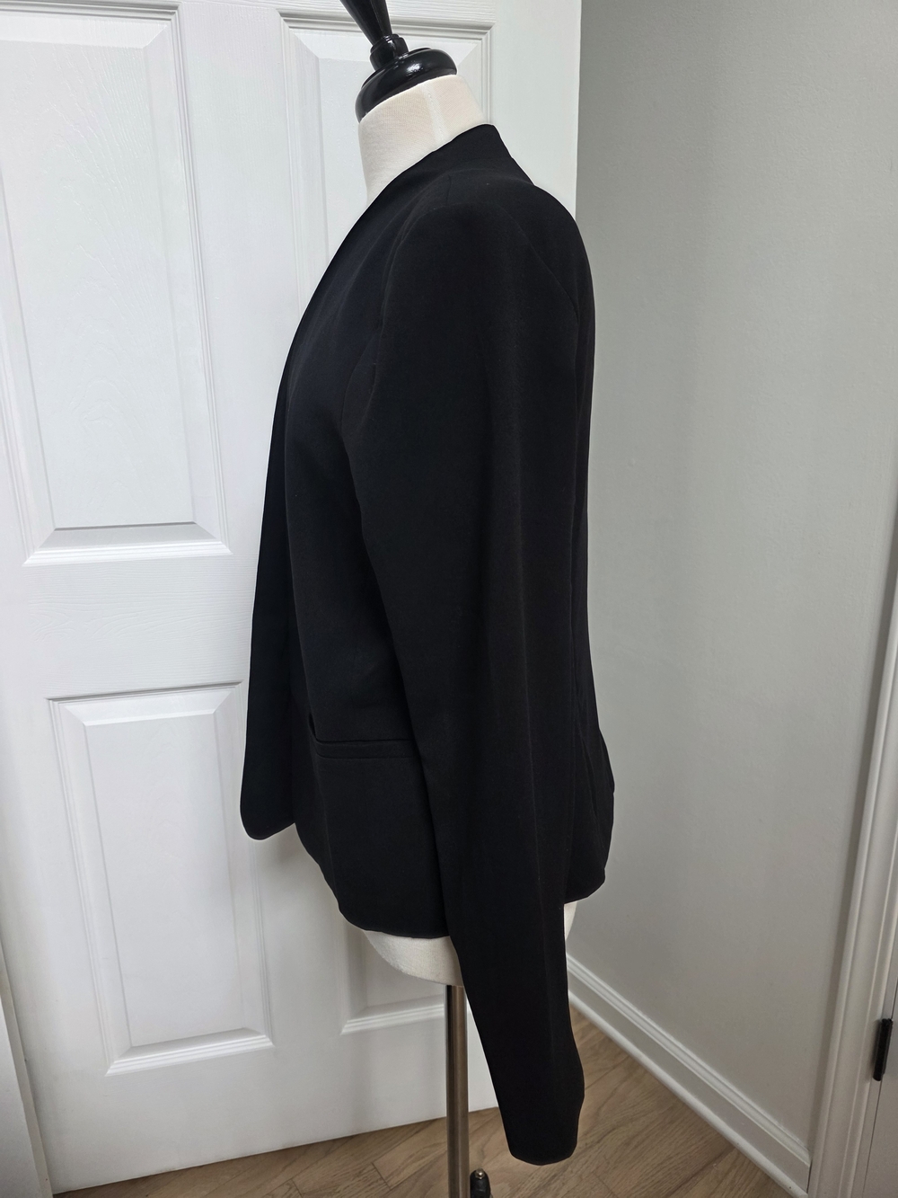 LOFT Black Open-Front Collarless Blazer - Picture 2 of 9